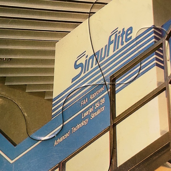 Cool Vintage Simuflite Robotics Photograph Puzzle - Picture 10 of 12